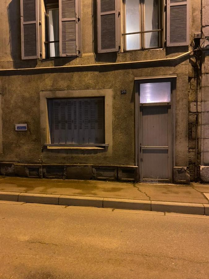 Logement De La Ressource ซาลอนส์-เลส์-แบ็งส์ ภายนอก รูปภาพ